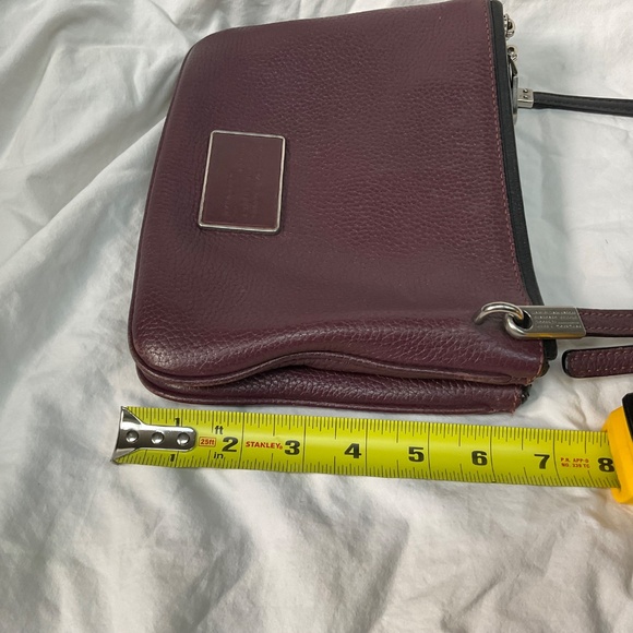 Marc by Marc Jacobs Leather Ligero Double Percy Crossbody in Burgundy - Picture 4 of 13